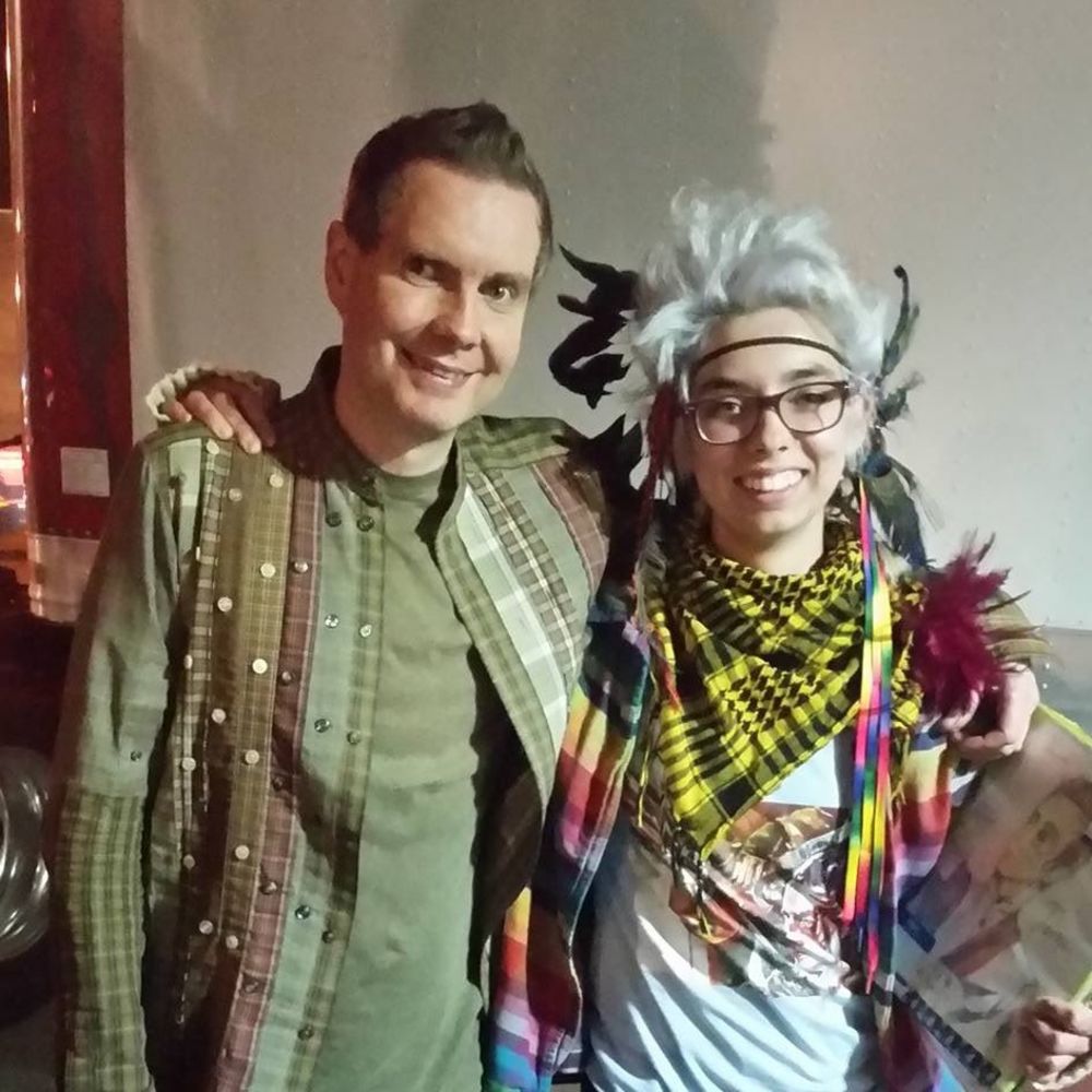 Meet your Posher, Paris